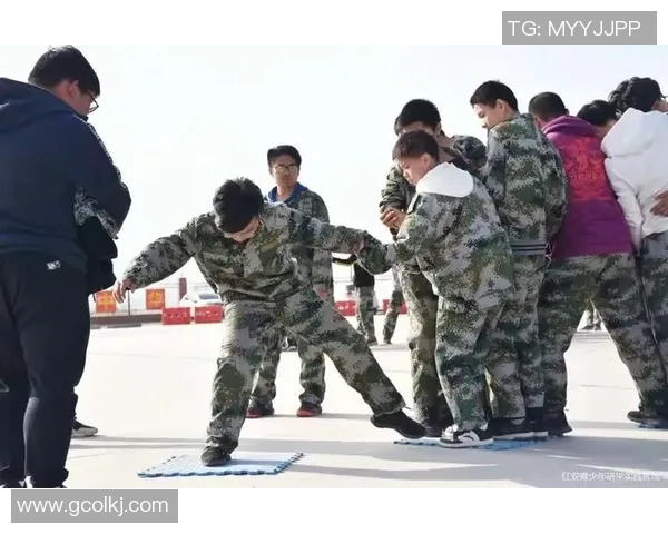 武汉攀岩队战术解析：如何在比赛中运用阵地战策略提升胜率