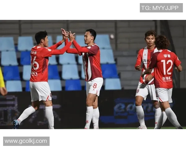 成都网球队战术变革引发热议助力球队在全国赛场崭露头角